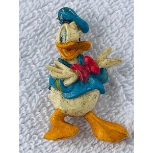 00053 - Vintage Disney Donald Duck Brooch Pin Collectible Cartoon‎ Character